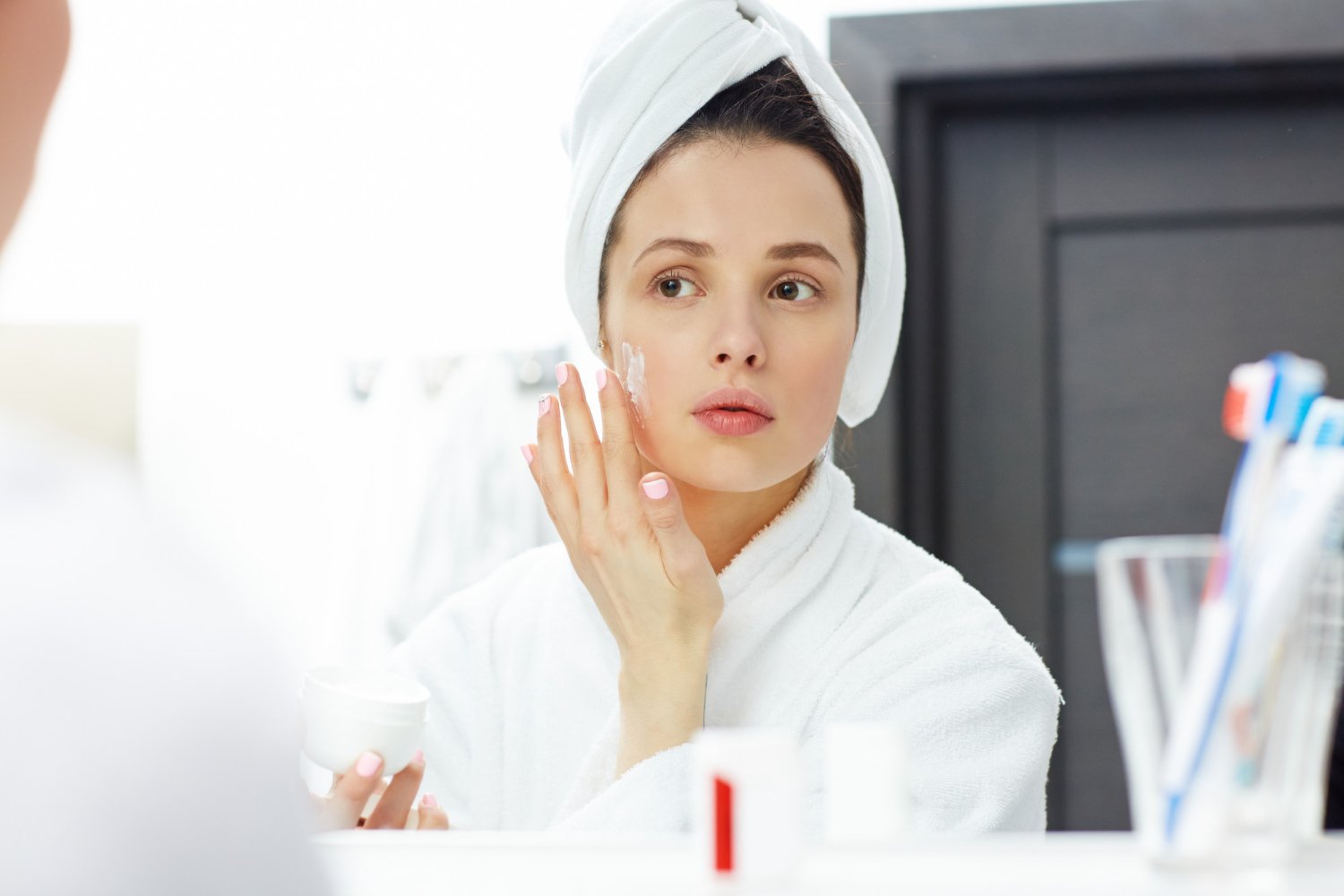 Anti-Aging Skincare Routine Evidence-Based Tips to Reduce Wrinkles & Fine Lines